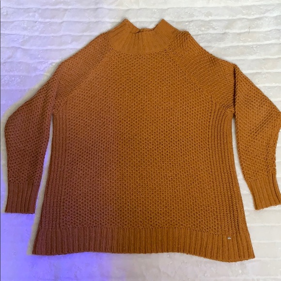 SOLD AEO Turtleneck Sweater - Picture 2 of 6